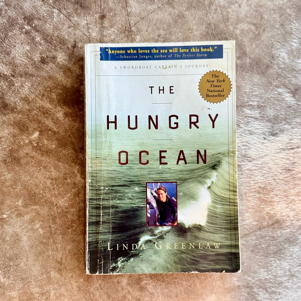 SURVIVAL STORY The Hungry Ocean by Linda Greenlaw Paperback Book NYT Best Seller